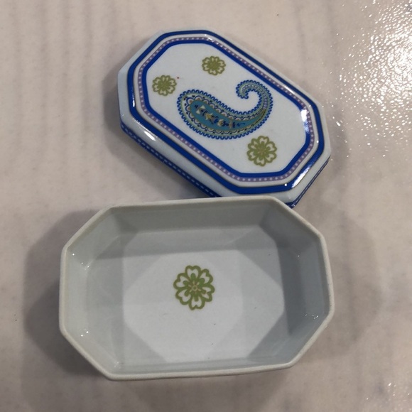 Vintage  Vera Bradley ceramic dish Capri blue paisley Andrea by Sadek - Picture 4 of 10